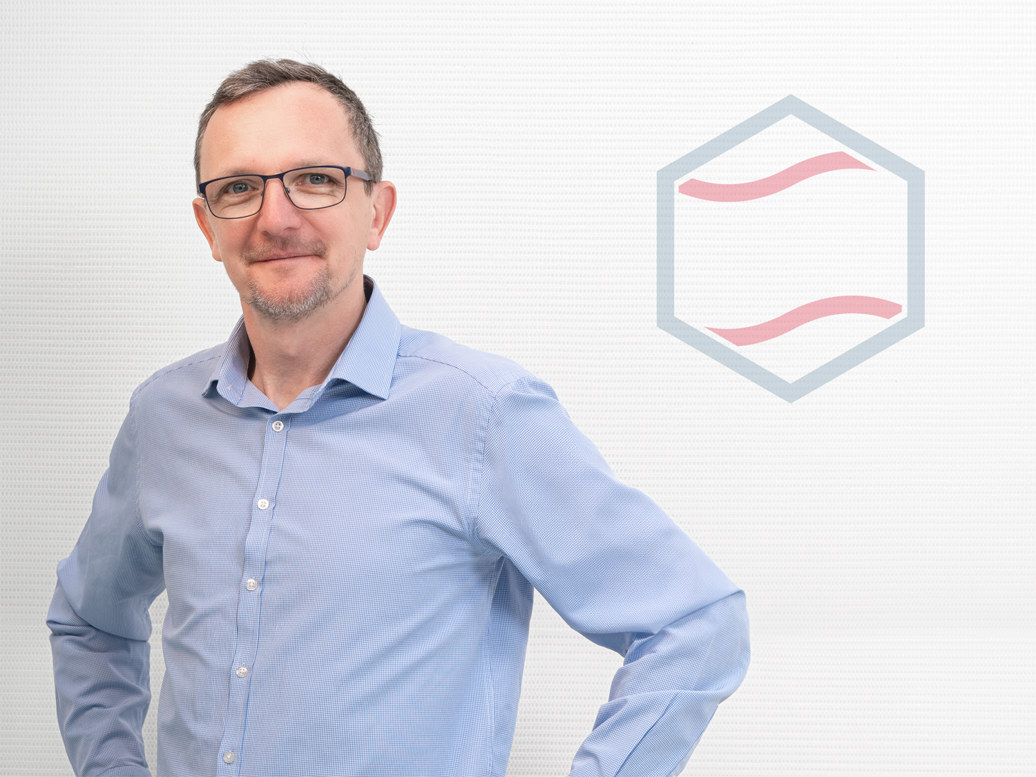 ✉ Tomasz Czarnecki<br>Head of Sales and Business Development